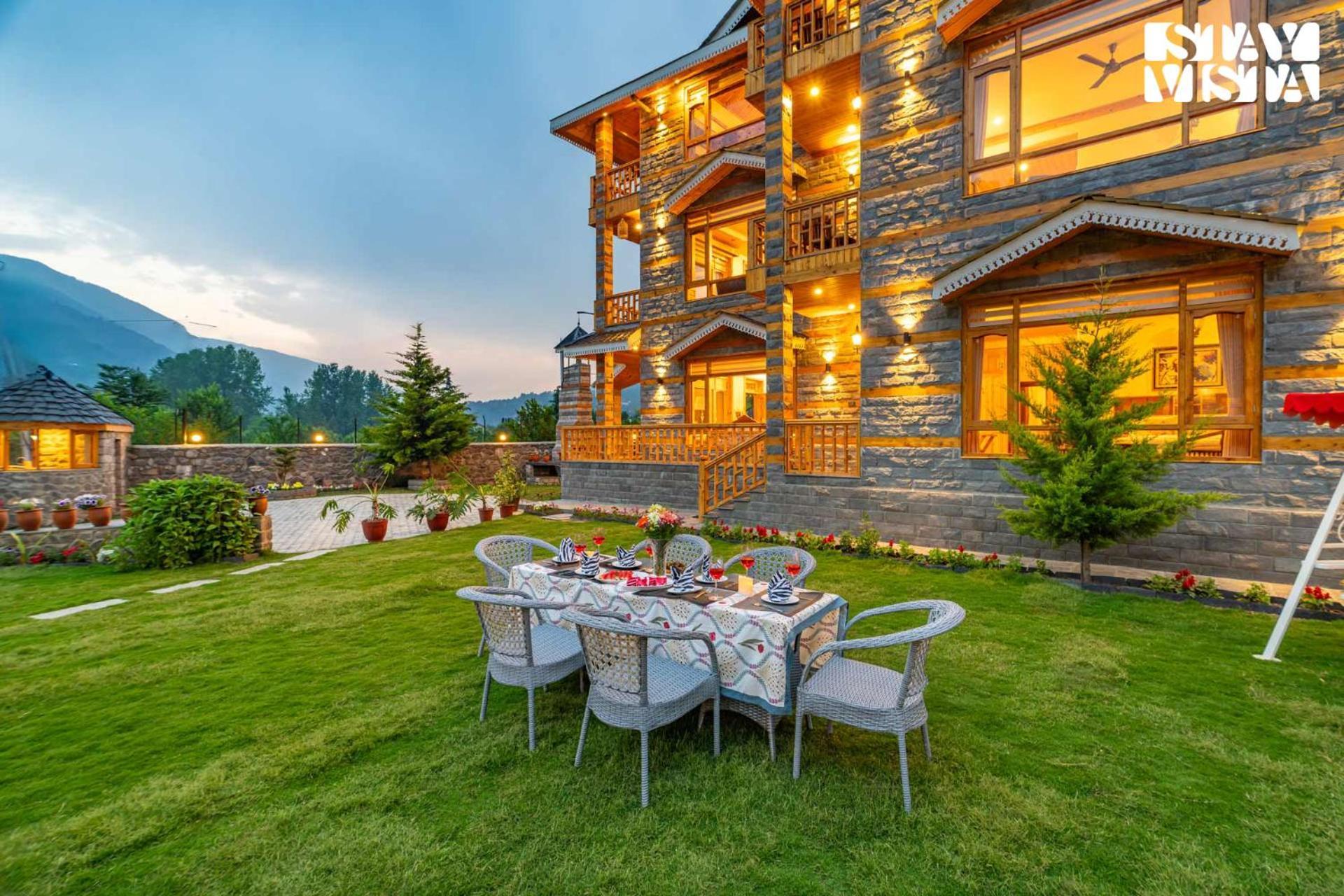 Stayvista At Amritalaya With Bonfire & Lawn Manali  Exterior photo